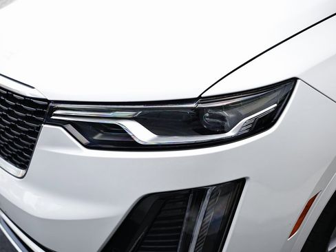 Used 2024 Cadillac XT6 Premium Luxury w/ Technology Package image 12