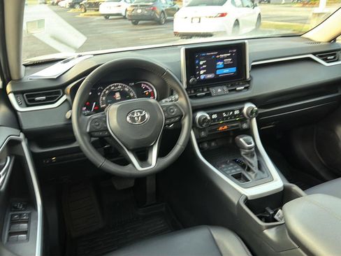 Certified 2024 Toyota RAV4 XLE Premium AWD/4WD image 18