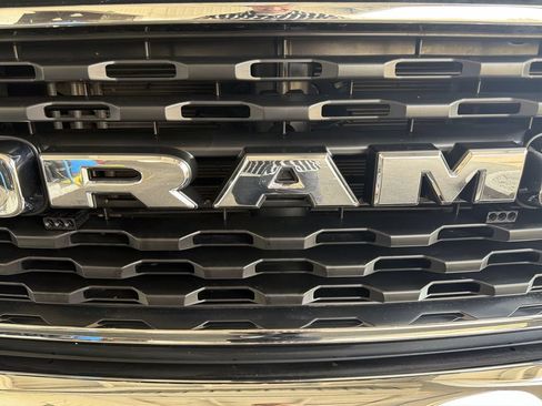 Used 2022 RAM 1500 Big Horn AWD/4WD image 29