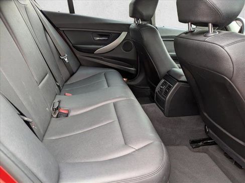 Used 2018 BMW 320i xDrive Sedan image 27