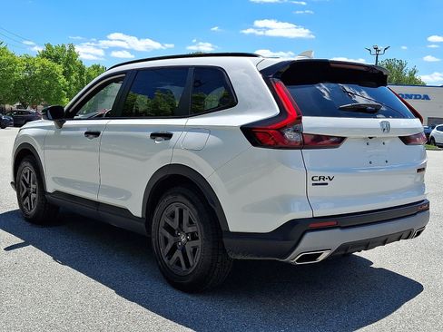 Certified 2026 Honda CR-V TrailSport image 4