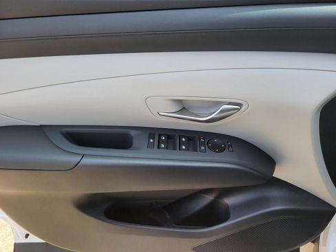 New 2026 Hyundai Tucson SEL FWD image 14