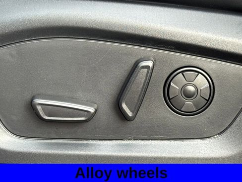 Used 2025 Ford Explorer ST w/ Sun And Sound Package AWD/4WD image 31