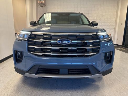New 2026 Ford Explorer Active w/ Active Comfort Package AWD/4WD image 10