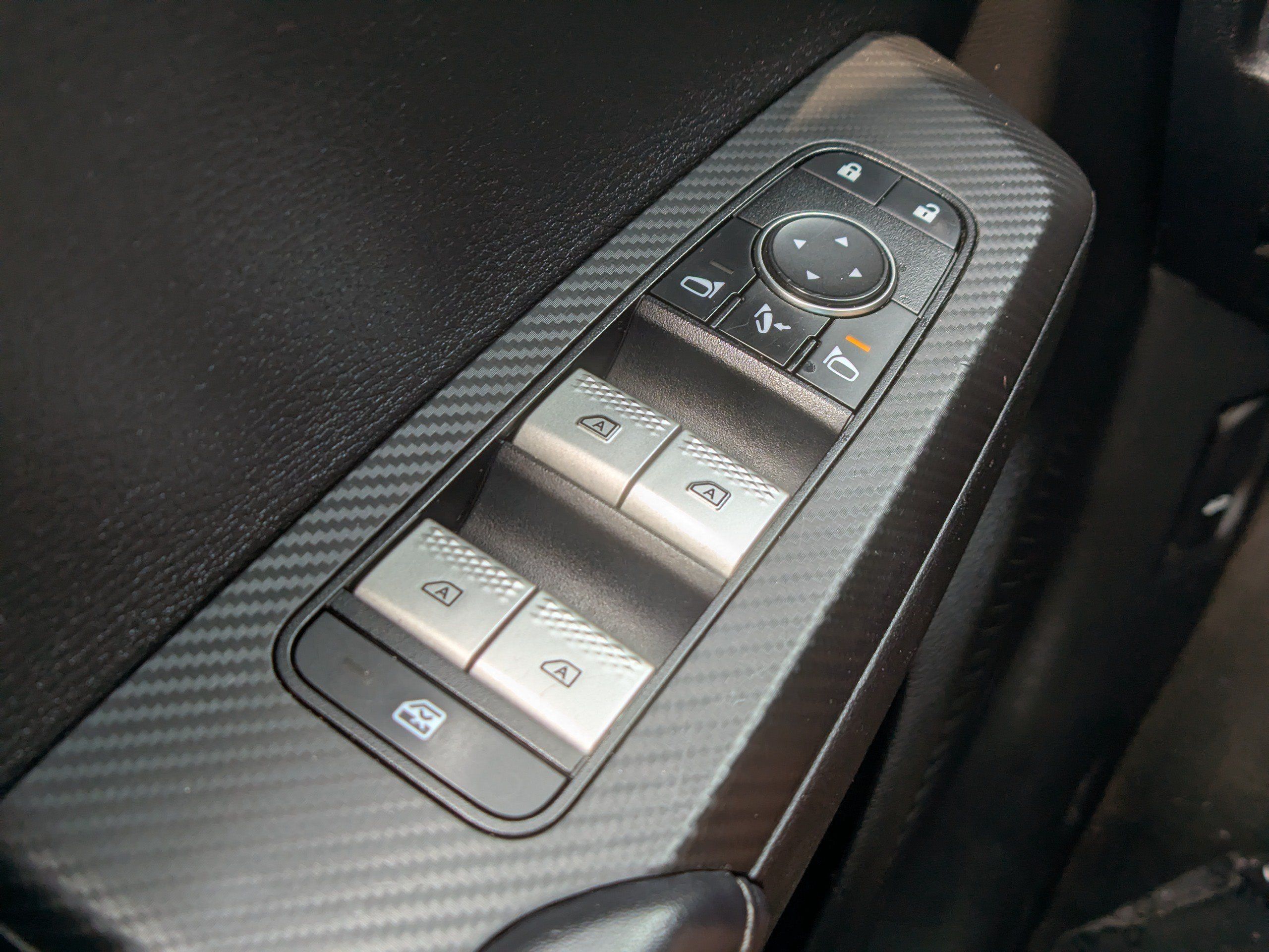 Used 2023 Mitsubishi Outlander SE AWD/4WD image 27