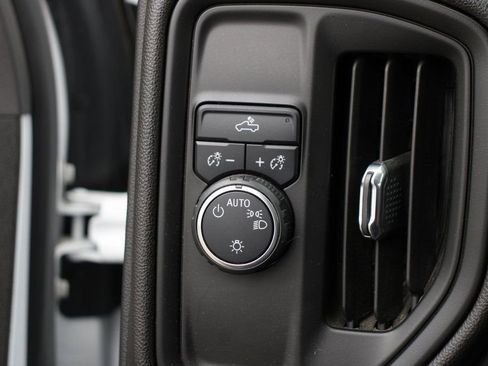 Used 2022 Chevrolet Silverado 3500 W/T w/ WT Fleet Convenience Package image 17