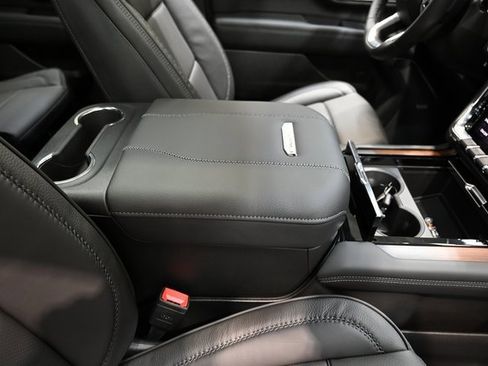 New 2026 GMC Yukon Denali w/ Sun & Power Step Package image 22