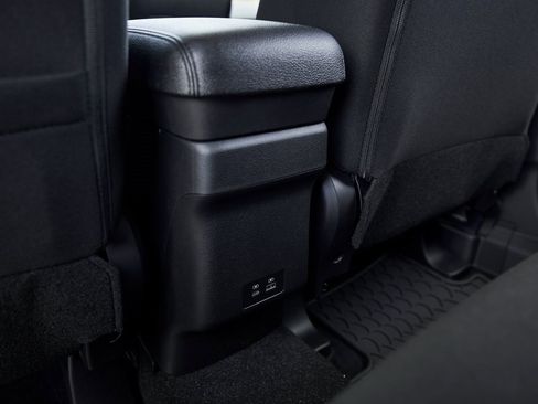 New 2025 Mitsubishi Outlander Sport AWD image 28