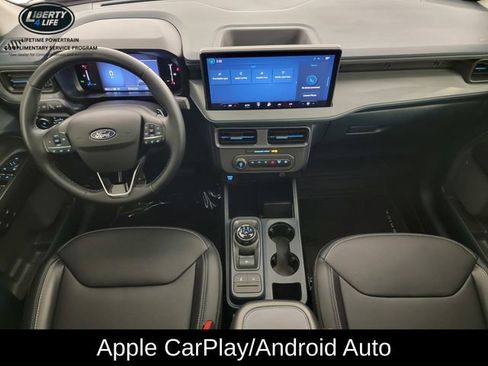 Used 2025 Ford Maverick Lobo AWD/4WD image 21