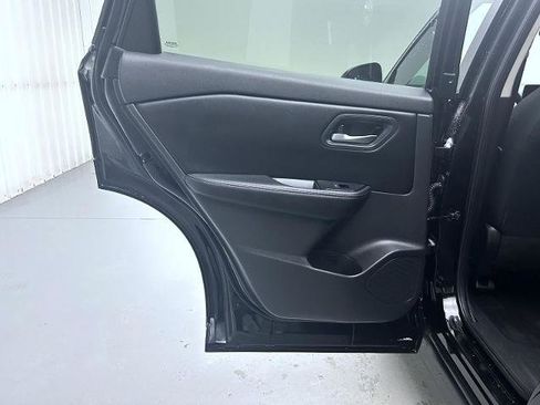 Certified 2024 Nissan Rogue SV image 20