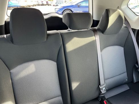 Used 2025 Kia Soul LX w/ LX Technology Package image 38