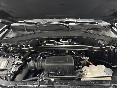 Used 2023 Ford Explorer Limited image 42