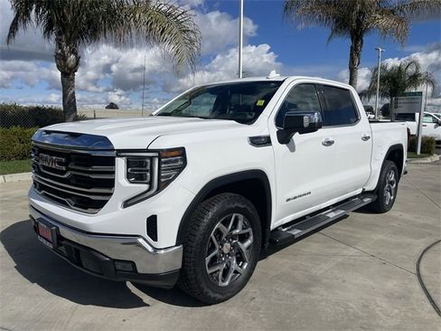 Used 2023 GMC Sierra 1500 SLT w/ SLT Premium Package image 1