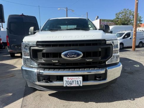 Used 2020 Ford F250 XL w/ Power Equipment Group RWD image 2