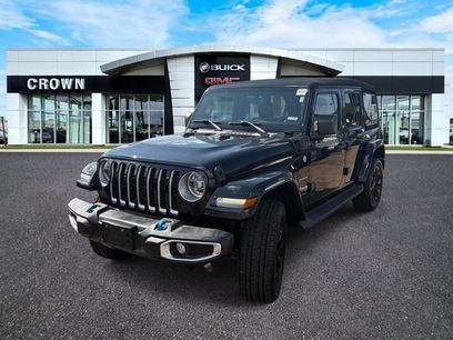 Used 2022 Jeep Wrangler Unlimited Sahara w/ Cold Weather Group