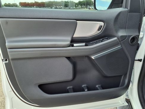 New 2026 Ford Expedition Max Active RWD image 22
