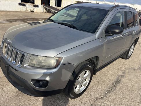Used 2014 Jeep Compass Sport w/ Power Value Group FWD image 1