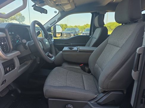 New 2026 Ford F350 XL w/ 360-Degree Camera Package image 14