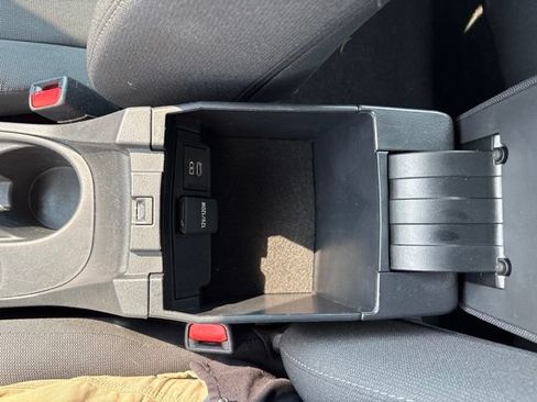 Used 2024 Toyota Corolla LE FWD image 20
