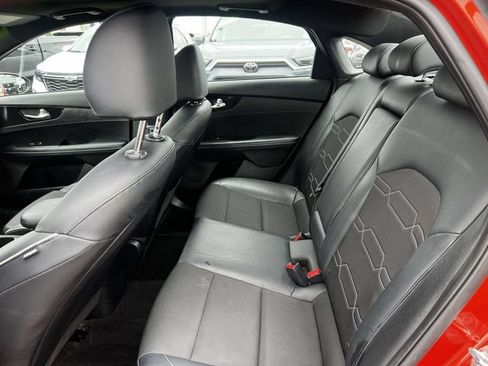 Used 2023 Kia Forte GT-Line w/ GT-Line Premium Package FWD image 12