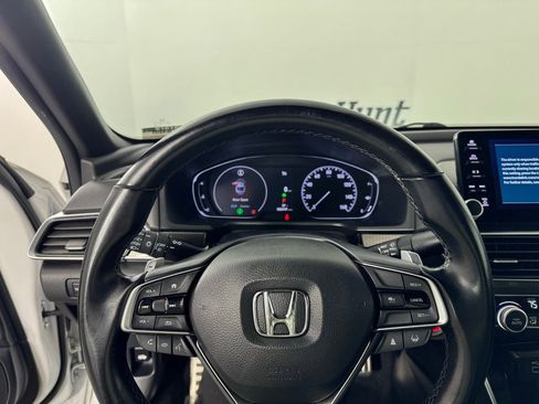 Used 2022 Honda Accord Sport image 17