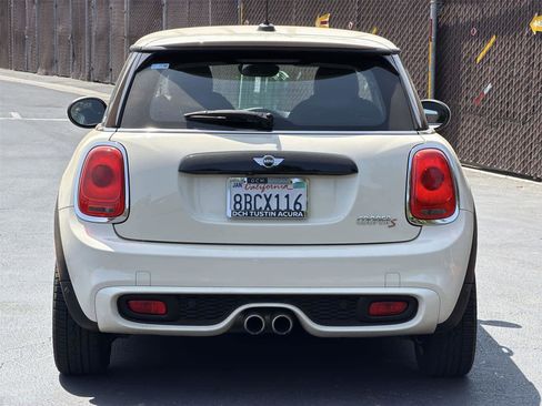 Used 2018 MINI Cooper S FWD image 6