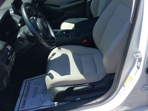 Used 2023 Honda Civic EX image 8