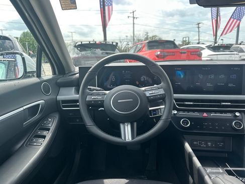 New 2026 Hyundai Sonata SEL AWD/4WD image 17