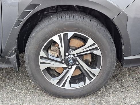 Used 2024 Subaru Crosstrek 2.0i Premium image 11