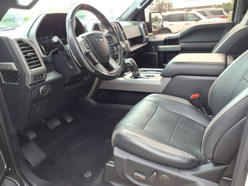 Used 2017 Ford F150 Raptor w/ Equipment Group 802A Luxury AWD/4WD image 11