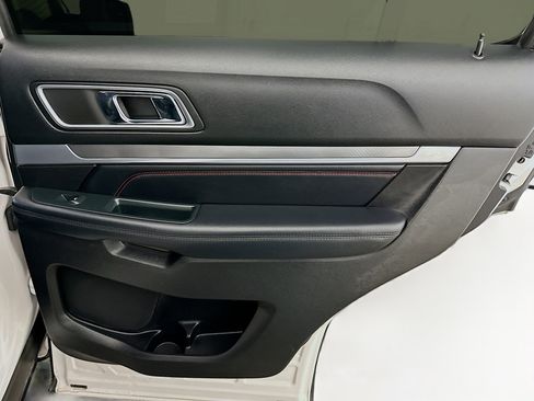 Used 2018 Ford Explorer Sport w/ Equipment Group 401A image 34