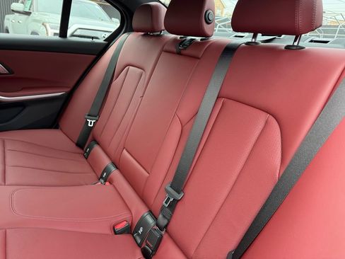 Used 2022 BMW 330i xDrive Sedan w/ Convenience Package image 29