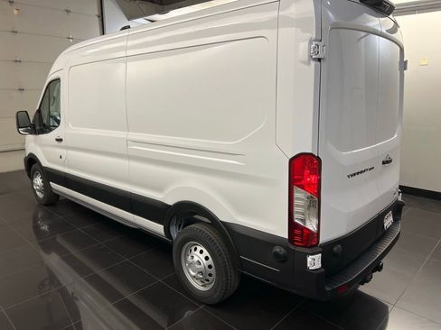 New 2026 Ford Transit 350 148 Medium Roof RWD image 4