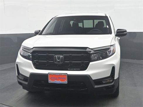 Used 2025 Honda Ridgeline Black Edition image 3