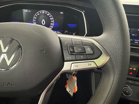 Used 2023 Volkswagen Jetta Sport image 23