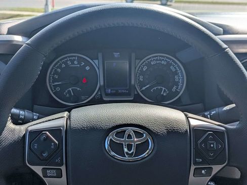 Used 2019 Toyota Tacoma SR5 image 30