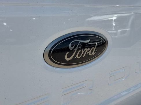 New 2026 Ford F250 Lariat w/ Black Appearance Package AWD/4WD image 17