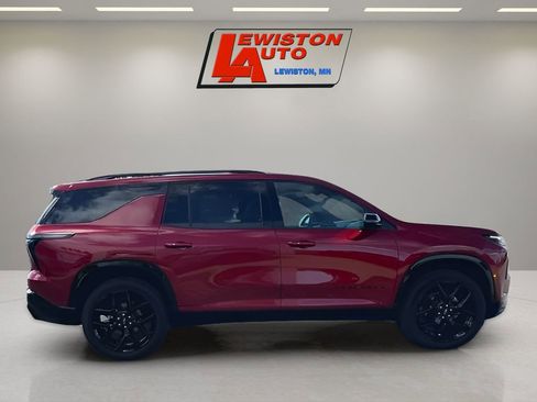 Certified 2024 Chevrolet Traverse RS w/ LPO, Floor Liner Package image 9