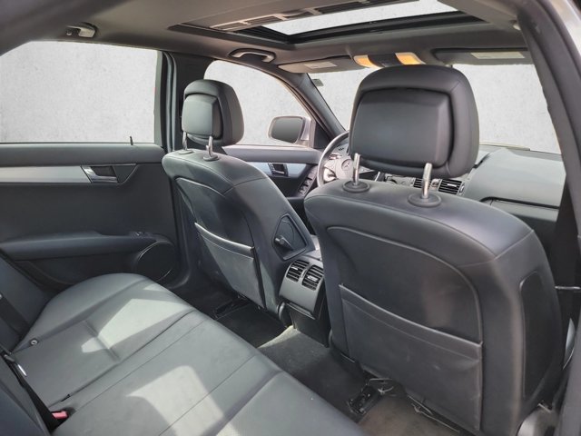 Used 2008 Mercedes-Benz C 300 Sedan image 24