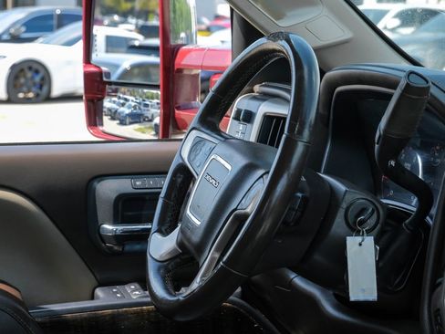 Used 2016 GMC Sierra 2500 Denali w/ Duramax Plus Package image 13