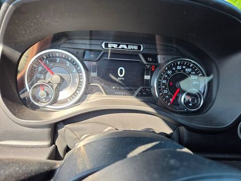 Used 2019 RAM 1500 Laramie AWD/4WD image 4