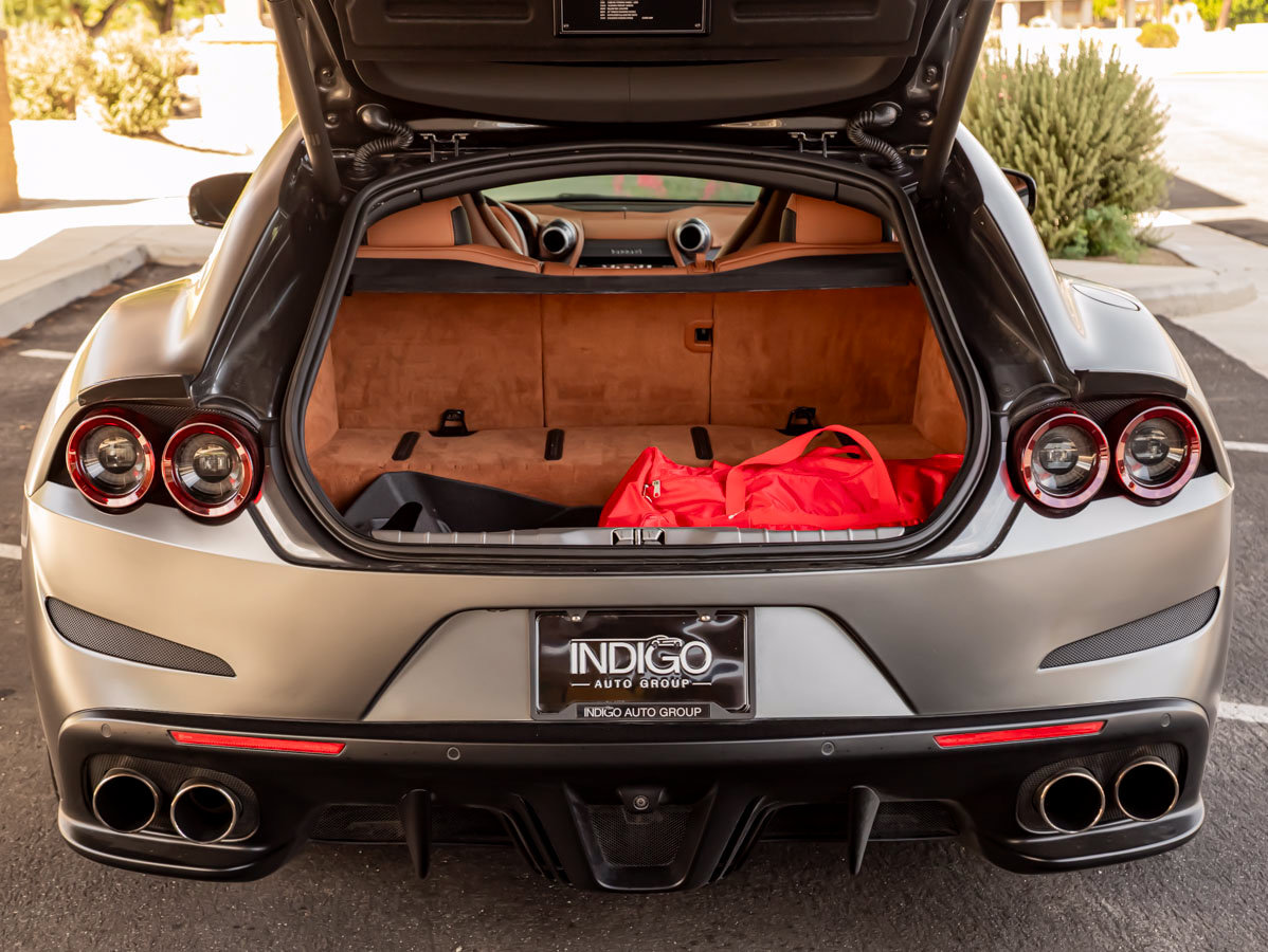 Used 2019 Ferrari GTC4Lusso AWD/4WD image 33
