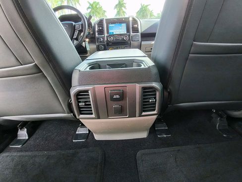 Used 2016 Ford F150 XLT w/ Equipment Group 302A Luxury AWD/4WD image 32