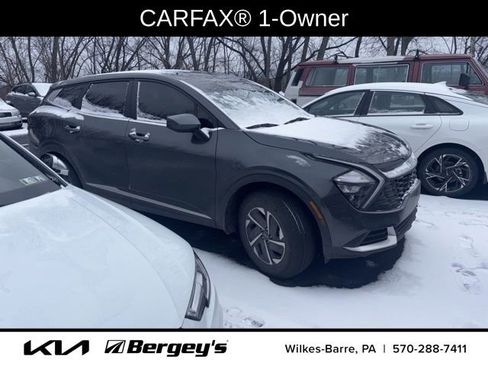 Certified 2023 Kia Sportage LX image 3