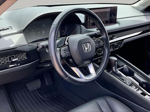 Used 2024 Honda Accord Touring image 16