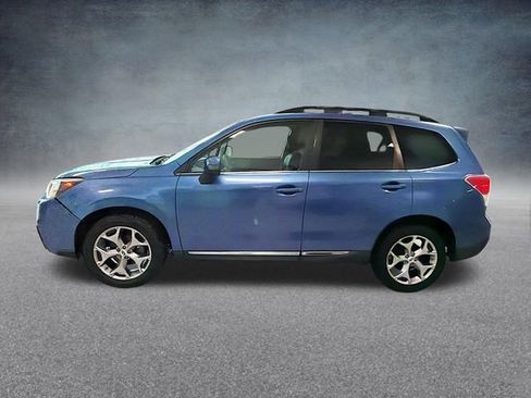 Used 2017 Subaru Forester 2.5i Touring AWD/4WD image 11