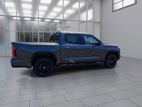 New 2026 Toyota Tundra Limited AWD/4WD image 7