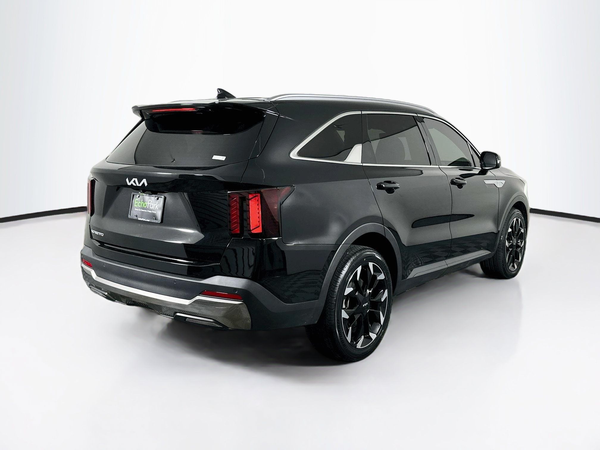 Used 2025 Kia Sorento EX FWD image 9