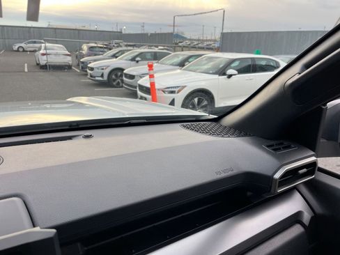 Used 2025 Toyota 4Runner SR5 image 35