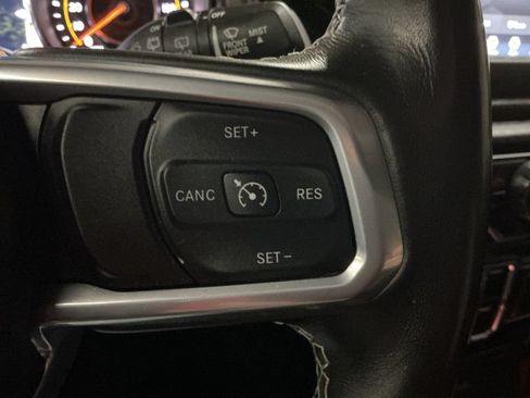 Used 2021 Jeep Wrangler Unlimited Sahara w/ Cold Weather Group AWD/4WD image 14